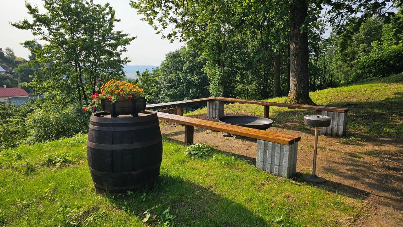 Black M - Penzion - Restauracia Banská Štiavnica Exterior foto
