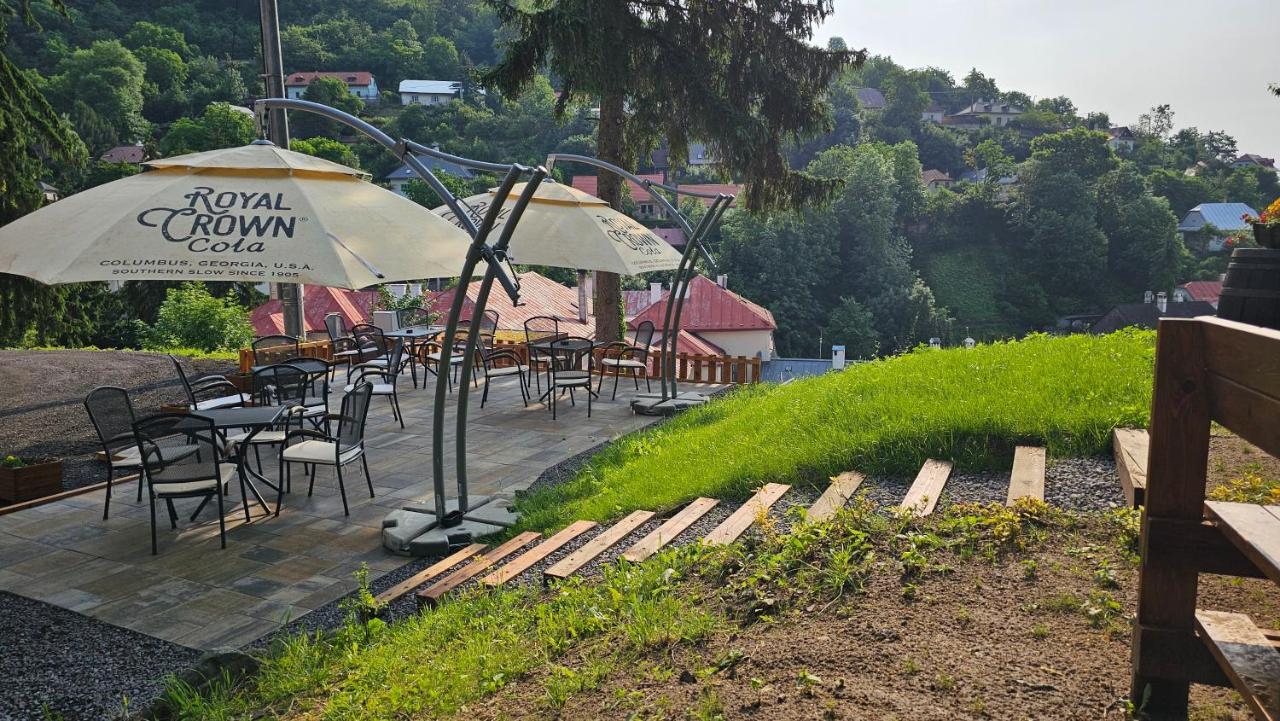 Black M - Penzion - Restauracia Banská Štiavnica Exterior foto